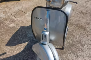 Vespa 50 special