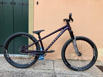 Bici Dirt Commencal Absolut