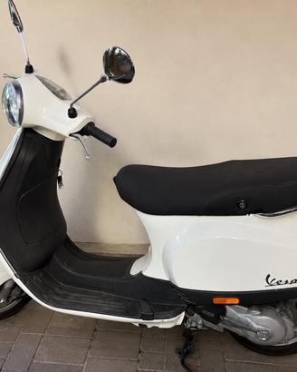 Vespa Lx 50