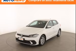 VOLKSWAGEN Polo JA02185