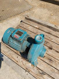 Calpeda pompa acqua 380 v.