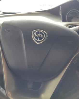 Airbag volante LANCIA YPSILON del 2011