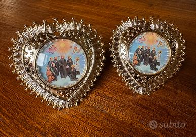2 cornici a cuore con immagine sacra