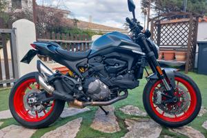 Ducati Monster 937 - 2023 Avion Grey