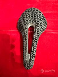 Sella bici San Marco Shortfit 2.0 3D Carbon FX