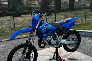 YAMAHA YZ 125