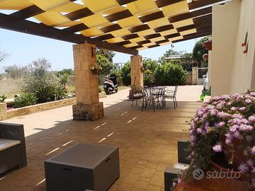 Villetta con Trulli 6 posti letto a Lido Marini