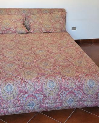 Letto matrimoniale stile cashmere vintage