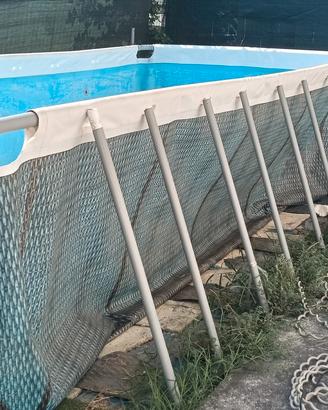 piscina 5x2.5 con robot 
