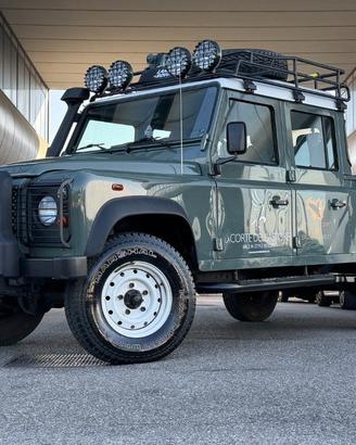 LAND ROVER Defender 130 2.2 TD N1