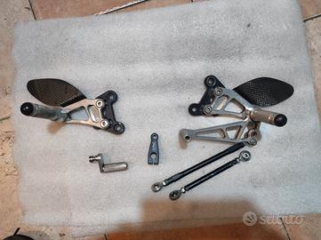pedane racing arretrate Aprilia RSV / Tuono