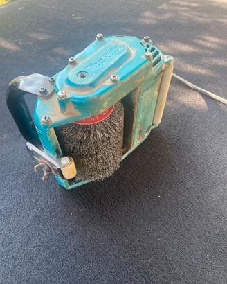 Levigatrice Makita