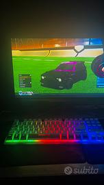 Pc fisso senza case da gaming