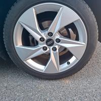cerchi Audi A3 r17 con gomme 4 stagioni nuove