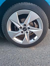 cerchi Audi A3 r17 con gomme 4 stagioni nuove