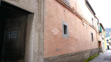 BOX A MONTECORVINO ROVELLA