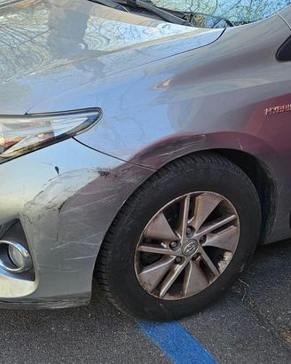 Toyota Auris TS  SW 2014 full hybrid