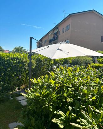 Ombrellone da giardino 3x3