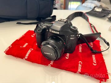 Canon EOS 80D + kit accessori