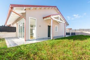 Villino su 2 livelli in classe A4 con giardino