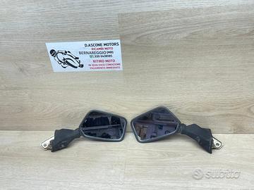 Specchietti xciting 500