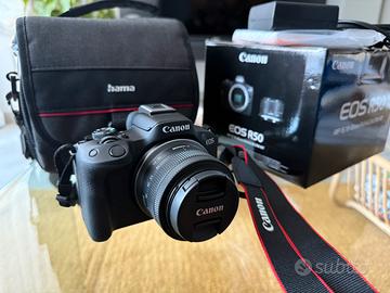 Fotocamera mirrorless Canon EOS R50