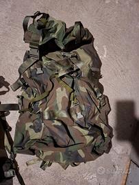 zaino mimetico professionale da escursionismo