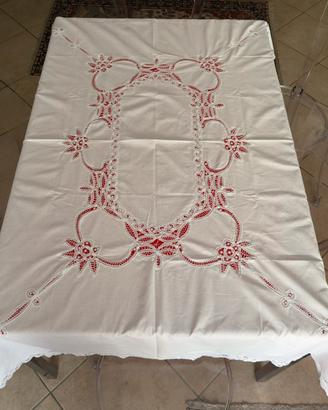 Tovaglia vintage ricamo e intaglio a mano