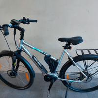 BICI ELETTRICA MOTORE CENTRALE