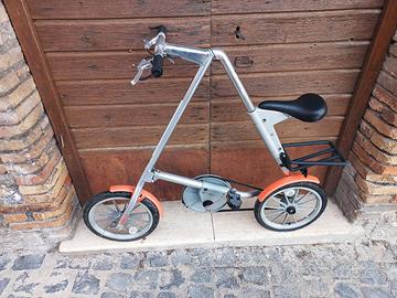 bicicletta pieghevole Strida- NUOVA MAI USATA-