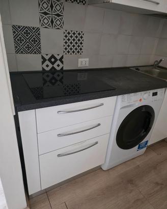 piccola cucina in buono stato ma usata