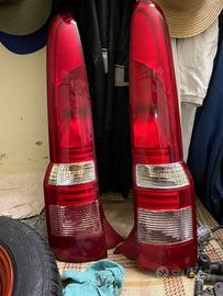 Fari posteriori completi dx e sn Fiat Panda 169