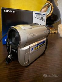 Sony Handycam DCR-DVD150E | NUOVA
