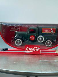 Coca‑Cola Ford Pick‑Up 1934  Solido France 1988