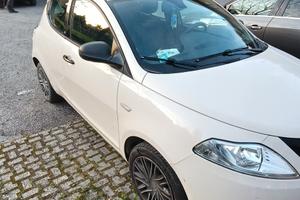 Lancia Ypsilon Elefantino 2018 GPL