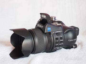 Sony Cyber-shot DSC-F828 – Ottica Zeiss e sensore