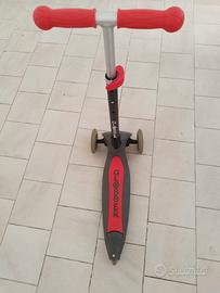 MONOPATTINO PER BAMBINI A TRE RUOTE GLOBBER