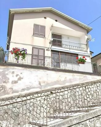 CASA INDIPENDENTE A CASTELFRANCI