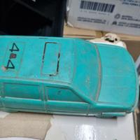 A2048NN-Porta attrezzi a forma di auto