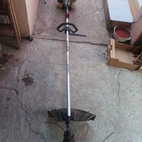 decespugliatore a benzina