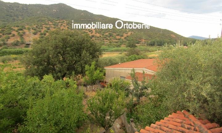 Terreno 2 ettari con casa