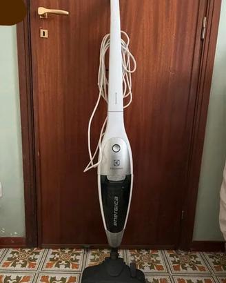 Scopa elettrica Electrolux