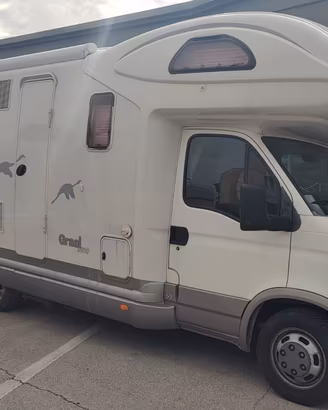 Mansardato - GiottiLine Graal Z600 - 6 posti letto