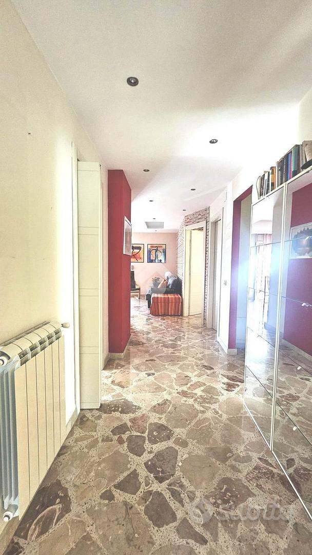 Appartamento – Palermo, Villaggio Santa Rosalia, IV Circoscrizione - Altro