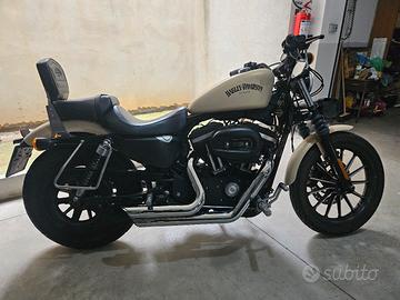 Harley Davidson 883 Iron