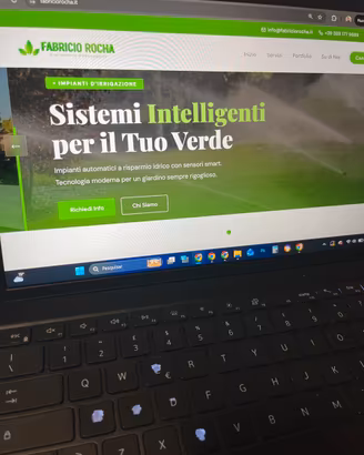 Sito Web + Email Aziendale + Dominio.IT