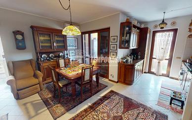 TRILOCALE NUDA PROPRIETA' CON CANTINA E BOX AUTO