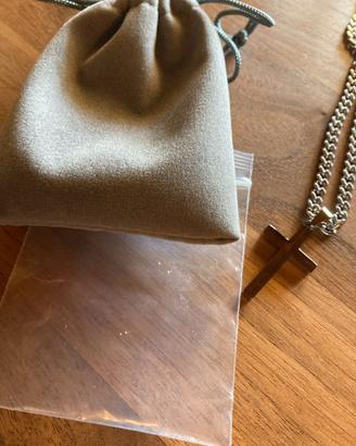Collana con croce