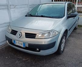 RENAULT Mégane 2ª serie - 2004