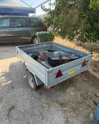 Rimorchio auto
